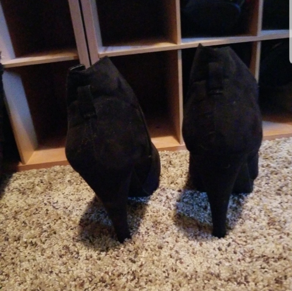 Booties - Picture 3 of 6